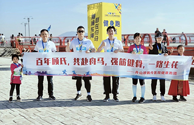 是鷹就應(yīng)該翱翔于藍天！